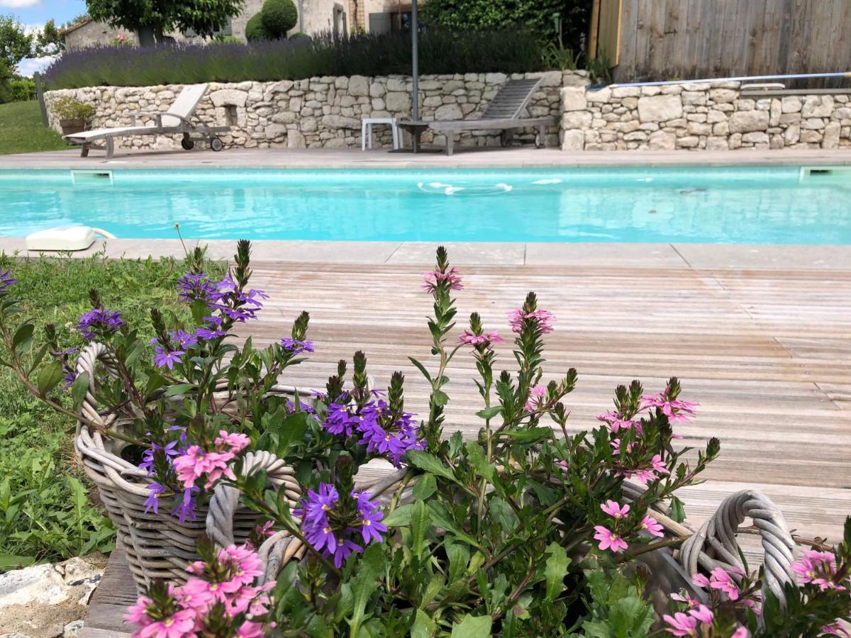 La Ferme Buissonniere Bed & Breakfast Bardou Luaran gambar