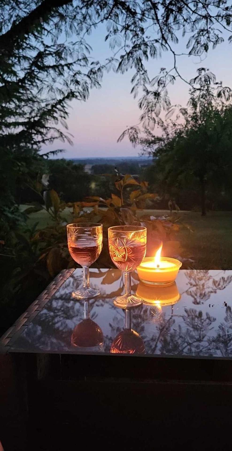 La Ferme Buissonniere Bed & Breakfast Bardou Luaran gambar